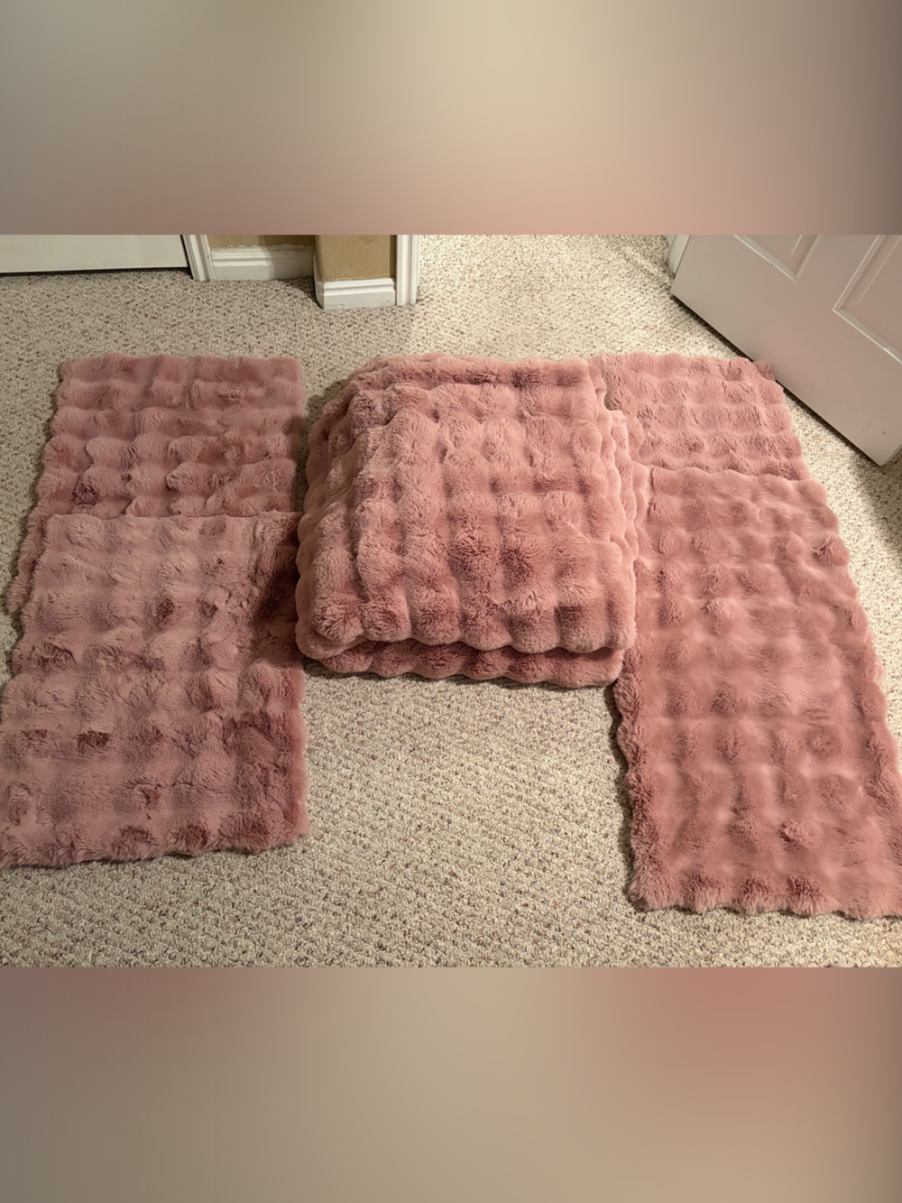 Lola Blankets Plush Faux Fur Comforter in Dusty Rose - Soft Cozy Bedding